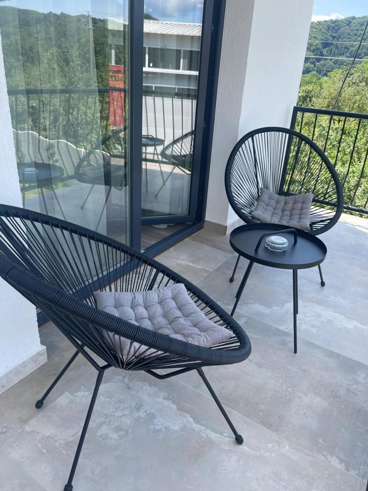 Cataleya House Hotel Oesti-Paminteni Екстериор снимка